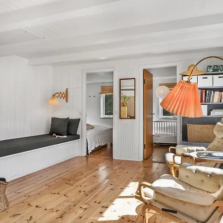بيت للعطل 3 Bedroom Amazing In *